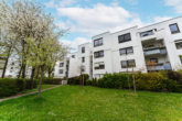 Ansicht Haus - Bezugsfreie u. renovierte Wohnung mit Loggia in ruhiger Lage