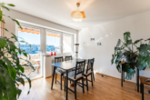 Wohnen - Helle Familien-Wohnung (oder WG) mit zwei Loggien