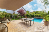Terrasse - Neuwertiges Familienhaus mit Pool in Söcking (Energie A+)