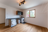 HWR OG - Neuwertiges Familienhaus mit Pool in Söcking (Energie A+)