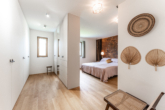 Schlafen - Neuwertiges Familienhaus mit Pool in Söcking (Energie A+)