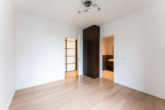 Schlafen - Moderne Wohnung mit Balkon in ruhiger Wohnlage Nähe Petuelpark