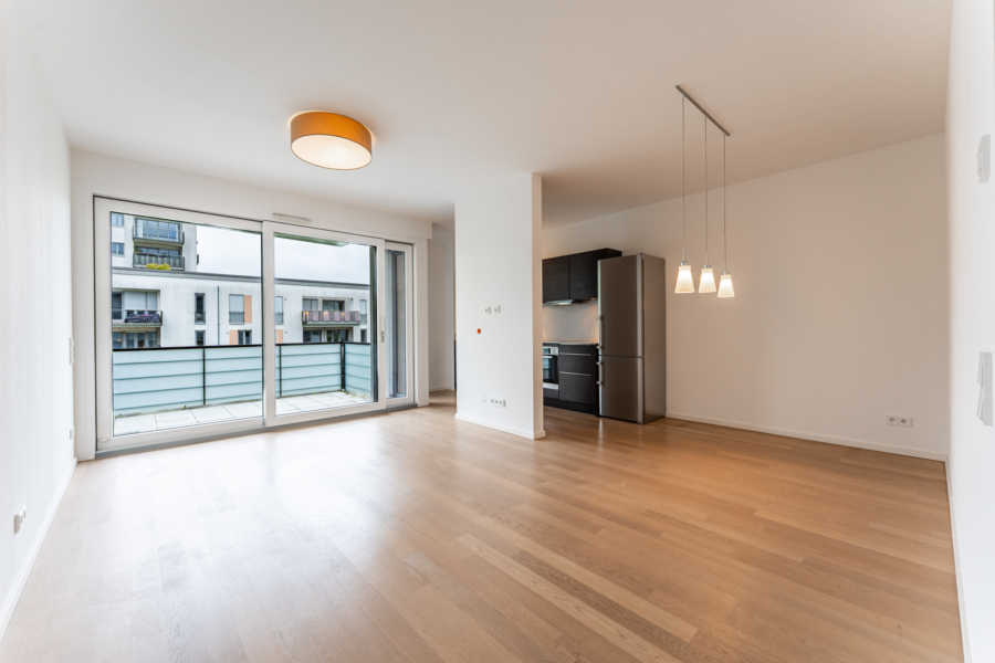 Moderne Wohnung mit Balkon in ruhiger Wohnlage Nähe Petuelpark, 80804 München, Etagenwohnung