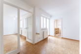 Flur - Großzügige Wohnung mit vielen Vorzügen