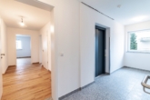 Lift / Zugang - Neubau-Ambiente – schöner Wohnen mit hochwertiger Ausstattung