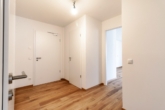 Flur - Neubau-Ambiente – schöner Wohnen mit hochwertiger Ausstattung