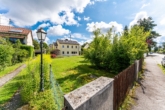 Von der Straße - *RESERVIERT* Baugrund für EFH oder DH in Neukeferloh