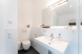 Bad mit Wanne - Neuwertiges Maisonette-Juwel an der Würm