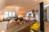 Essen - *VERKAUFT* Außergewöhnliche Dachgeschoss-Wohnung mit Turmzimmer