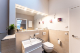 Bad - *VERKAUFT* Außergewöhnliche Dachgeschoss-Wohnung mit Turmzimmer