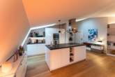 Kochen - *VERKAUFT* Außergewöhnliche Dachgeschoss-Wohnung mit Turmzimmer