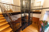 Lift - *VERKAUFT* Außergewöhnliche Dachgeschoss-Wohnung mit Turmzimmer