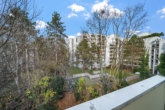 Ausblick Balkon - Provisionsfrei – Hochwertig saniertes Apartment in Parknähe