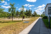 Umfeld - *VERKAUFT* Bezaubernde Gartenwohnung am Waldrand in Großhadern