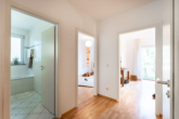 Flur - *VERKAUFT* Bezaubernde Gartenwohnung am Waldrand in Großhadern