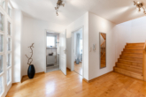Flur - Freistehendes Einfamilienhaus mit Garten und Entwicklungspotenzial