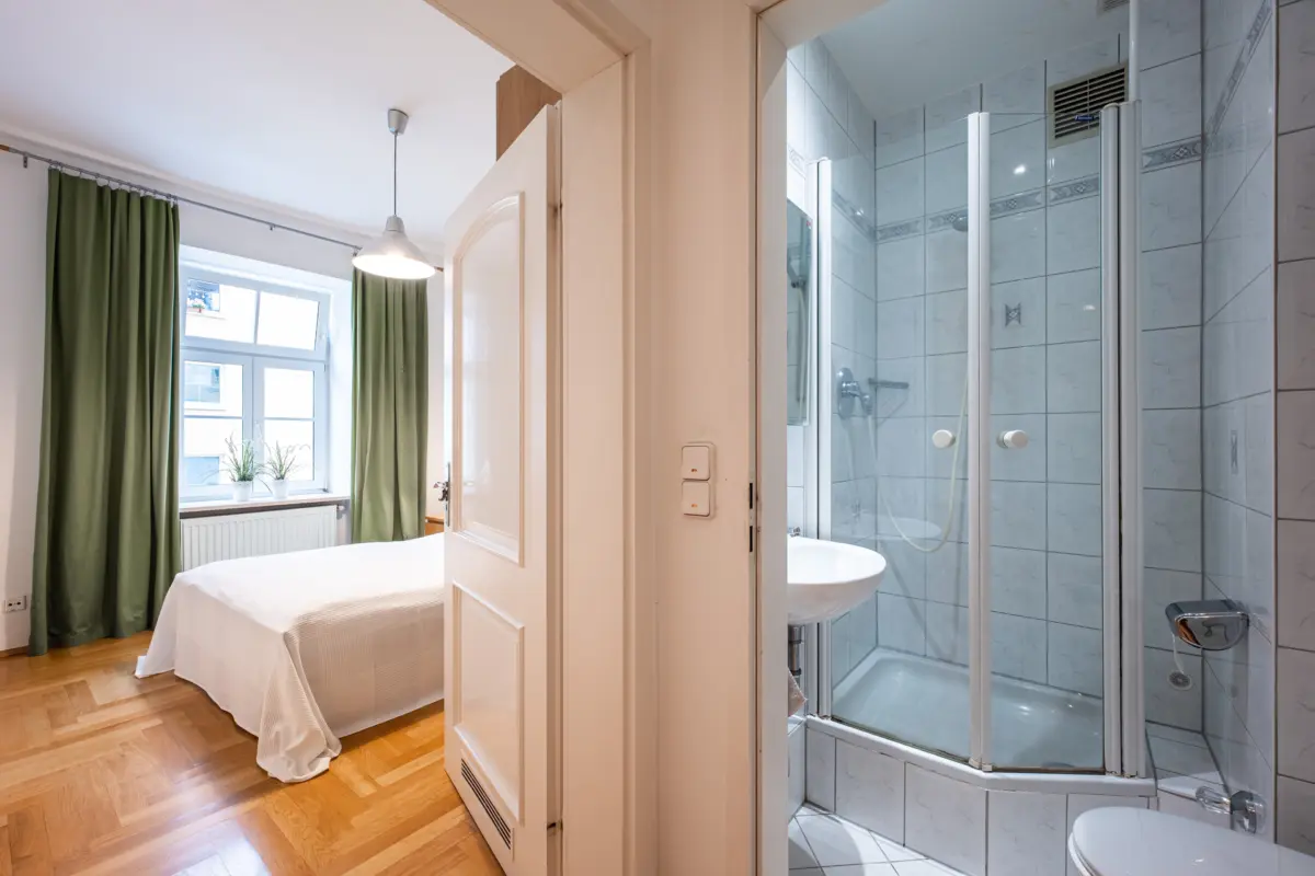Zimmer 1 Dusche