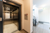 Aufzug - Möblierte 2 Zi. Wohnung in bester Lage / Parkstadt Schwabing