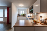 Kochen - Erbpacht | Ruhig wohnen mit Süd-Balkon. Und ein Grundriss, der überzeugt.