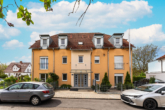 Eingangsseite Ost - Gemütliche Gartenwohnung mit Süd/West-Terrasse