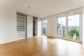 Schlafzimmer - Schicke Dachterrassen-Wohnung mit smarten Einbaulösungen