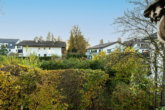 Blick vom Balkon - *VERKAUFT* Gemütliche Wohnung mit Blick ins Grüne